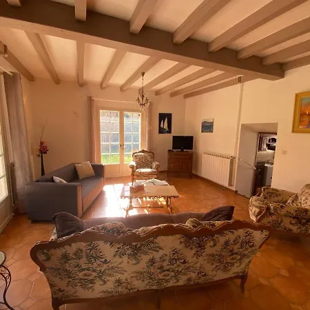 Holiday home La Maison De Jeanne *