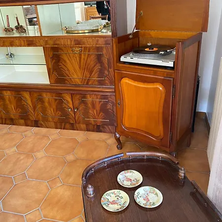La Maison De Jeanne Holiday home *